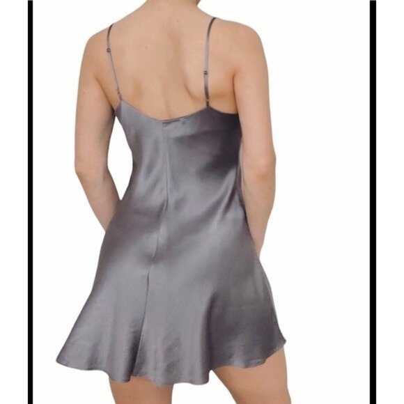 VICTORIA'S SECRET 100% SILK Slip Mini Dress Slit MEDIUM VINTAGE Gray Platinum - Picture 4 of 12